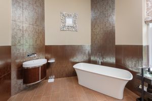 Photo 22- click for photo gallery